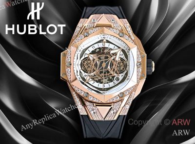 High Quality Replica HUBLOT BIG BANG SANG BLEU II Black Fluororubber Strap White Skeletonized Geometric Face Dial Titanium With Diamond-Set Case Watch 45mm